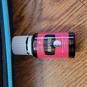 ~20% remaining Grapefruit Essential Oil